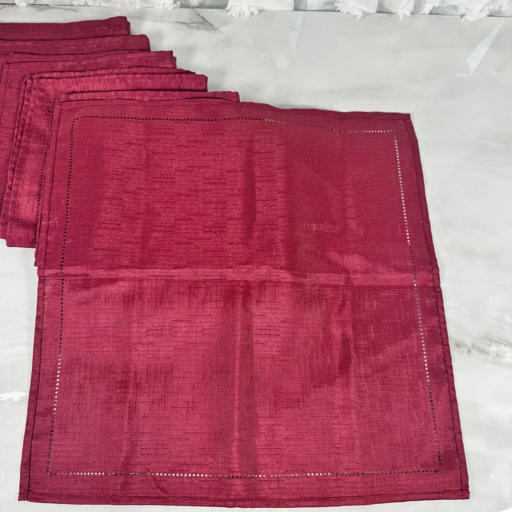N/A set burgundy